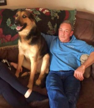 Grandpa Babysits Dog: The Texts That Melted Our Hearts-1